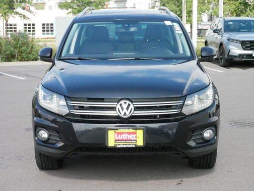 2016 Volkswagen Tiguan SE
