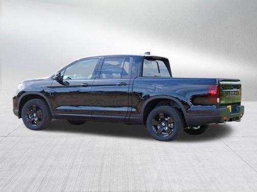 Crystal Black Pearl 2026 Honda Ridgeline Black Edition