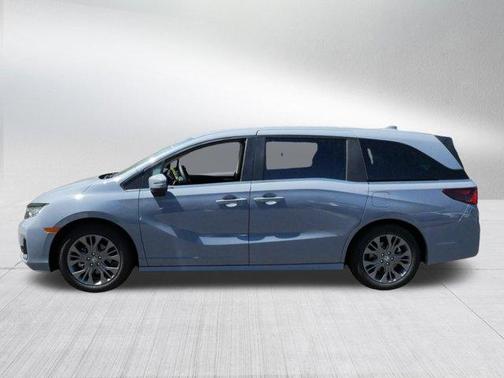Sonic Gray Pearl 2026 Honda Odyssey Touring