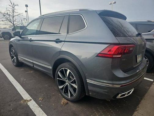 2022 Volkswagen Tiguan 2.0T SEL R-Line