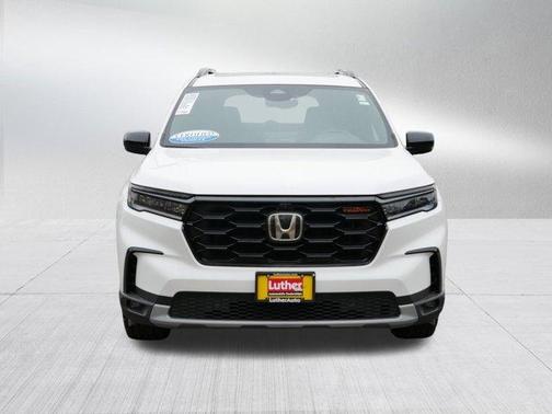 2024 Honda Pilot TrailSport