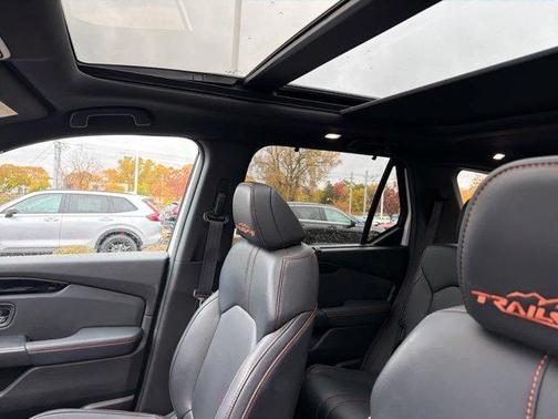 2024 Honda Pilot TrailSport