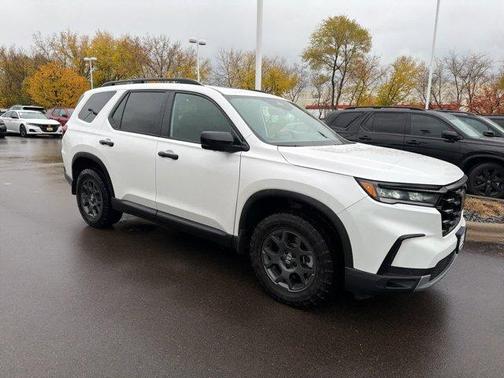 2024 Honda Pilot TrailSport
