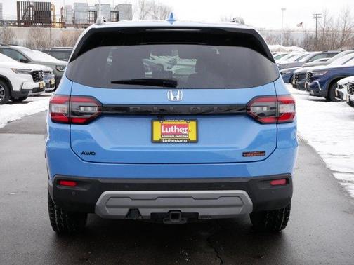 2025 Honda Pilot TrailSport