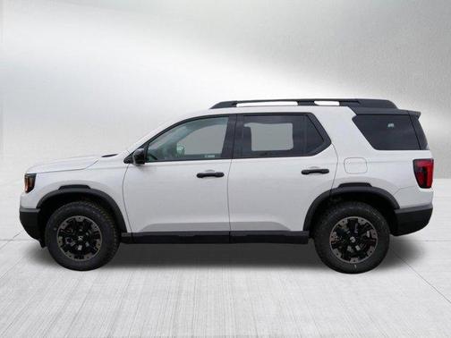 Platinum White Pearl 2026 Honda Passport TrailSport Elite