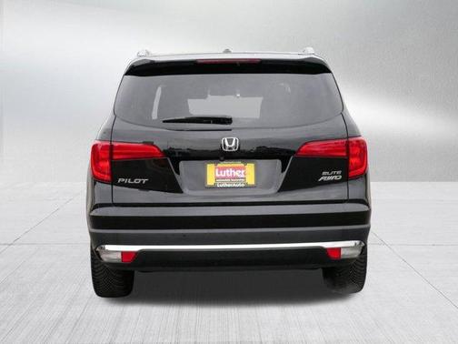 2017 Honda Pilot Elite