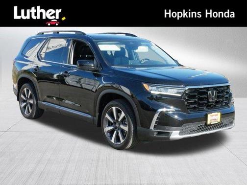 2023 Honda Pilot Touring