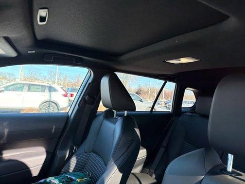 2024 Toyota Corolla Cross Hybrid XSE