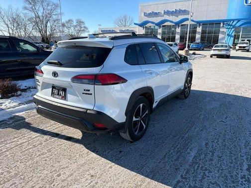 2024 Toyota Corolla Cross Hybrid XSE