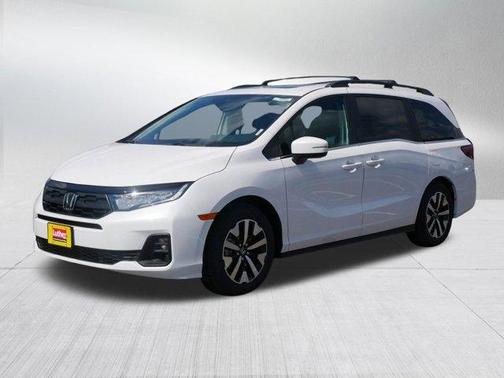 Platinum White Pearl 2026 Honda Odyssey EX-L