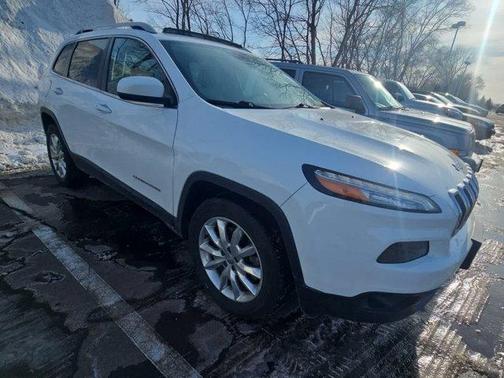 Bright White Clearcoat 2015 Jeep Cherokee Limited