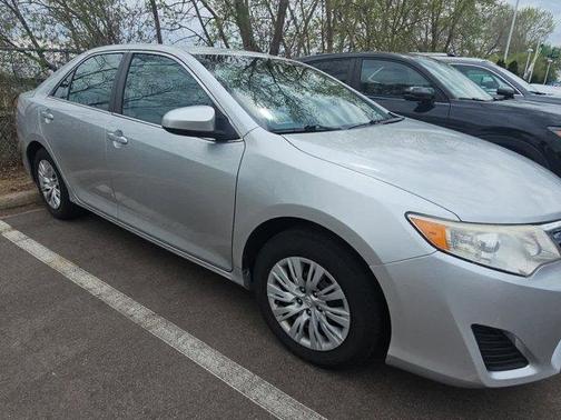 Classic Silver Metallic 2012 Toyota Camry LE