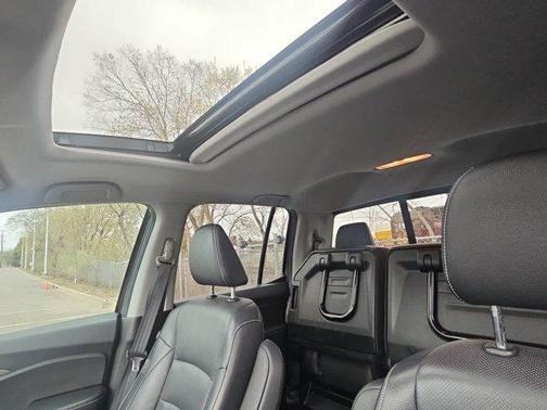 Modern Steel Metallic 2022 Honda Ridgeline RTL-E