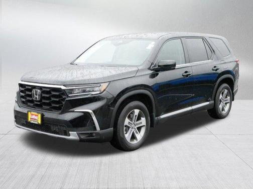 2023 Honda Pilot EX-L 8-Passenger