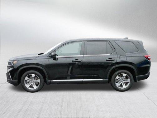 2023 Honda Pilot EX-L 8-Passenger