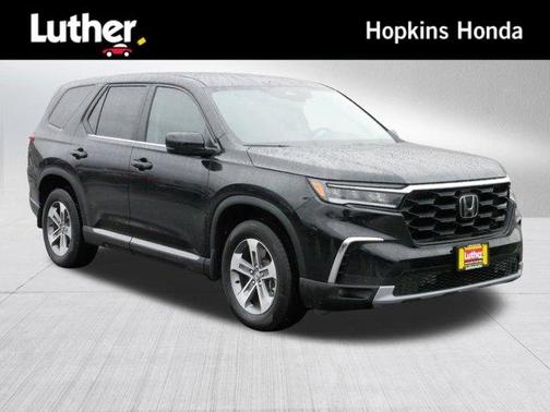 2023 Honda Pilot EX-L 8-Passenger