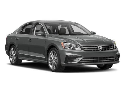 2017 Volkswagen Passat 1.8T R-Line