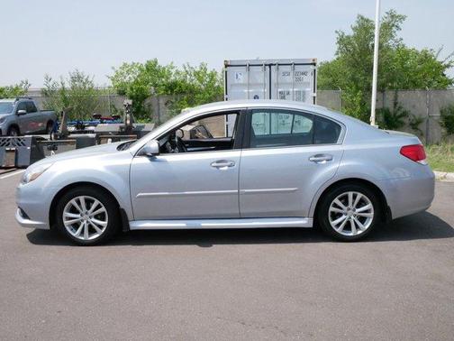 2013 Subaru Legacy 2.5i Premium