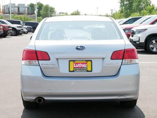 2013 Subaru Legacy 2.5i Premium