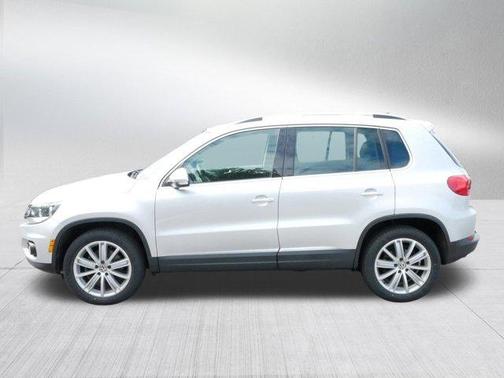 2015 Volkswagen Tiguan 4MOTION Auto SEL