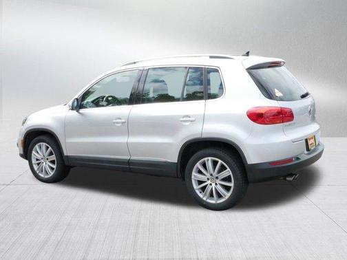 2015 Volkswagen Tiguan 4MOTION Auto SEL