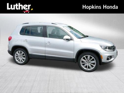 2015 Volkswagen Tiguan 4MOTION Auto SEL