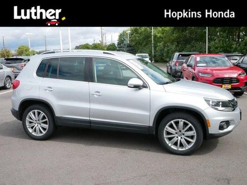 2015 Volkswagen Tiguan 4MOTION Auto SEL