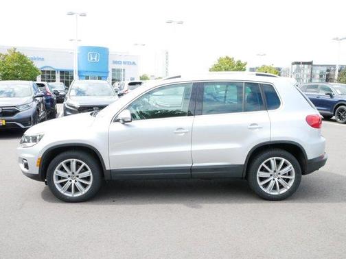 2015 Volkswagen Tiguan 4MOTION Auto SEL