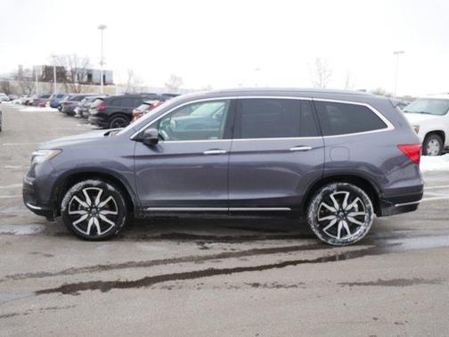 2021 Honda Pilot Touring 7-Passenger