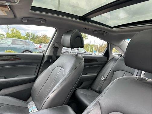 2016 Hyundai SONATA Limited
