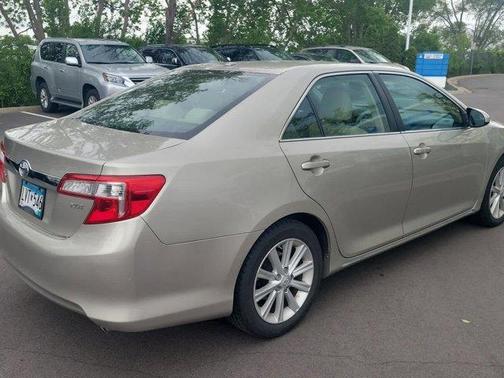 2014 Toyota Camry XLE