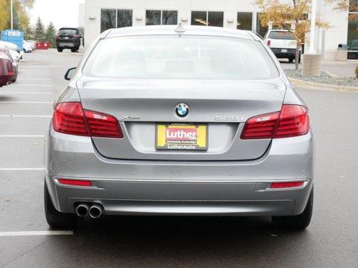 2016 BMW 528 i xDrive
