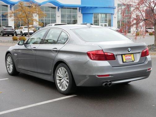 2016 BMW 528 i xDrive