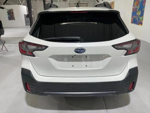2022 Subaru Outback Base