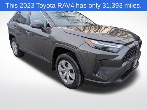 2023 Toyota RAV4 LE