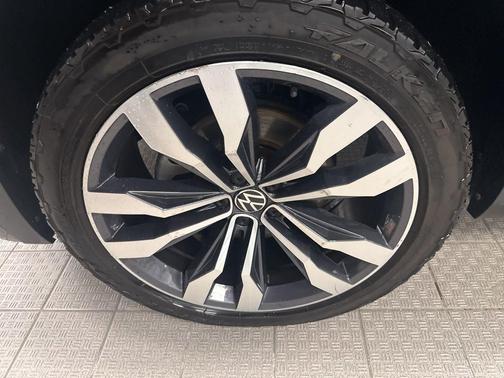 2022 Volkswagen Atlas 3.6L SEL Premium R-Line