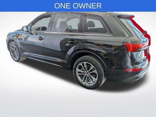 2025 Audi Q7 45 Premium