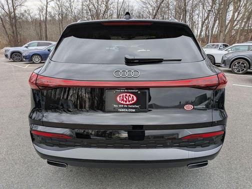 2025 Audi Q5 2.0T quattro Premium