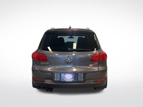 2016 Volkswagen Tiguan SE