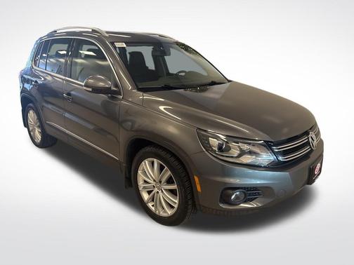 2016 Volkswagen Tiguan SE