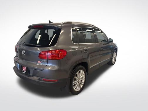2016 Volkswagen Tiguan SE