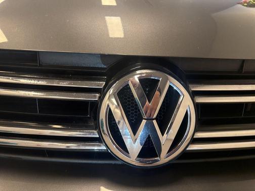 2016 Volkswagen Tiguan SE