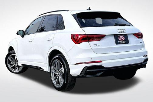 2025 Audi Q3 45 S line Premium