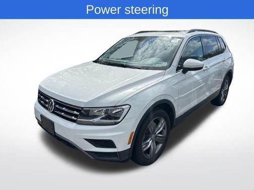 Pure White 2018 Volkswagen Tiguan 2.0T SE
