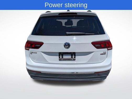 Pure White 2018 Volkswagen Tiguan 2.0T SE