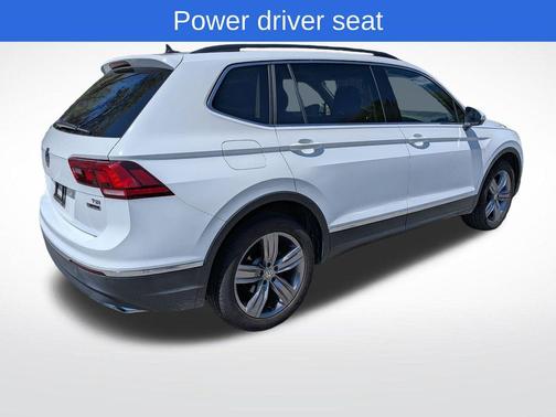 Pure White 2018 Volkswagen Tiguan 2.0T SE