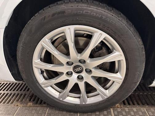 2023 Audi A4 40 Premium