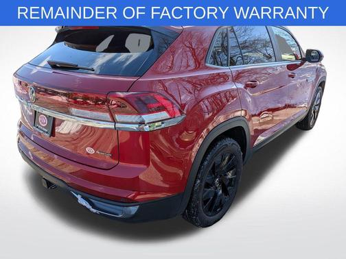 2025 Volkswagen Atlas Cross Sport 2.0T SE w/Technology