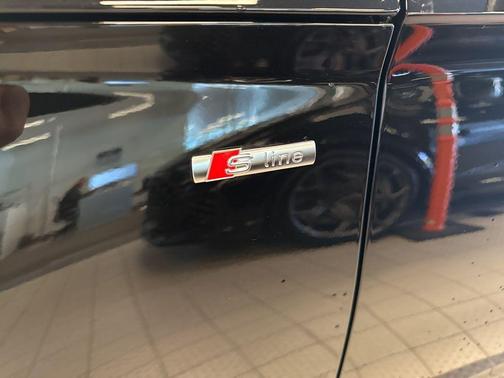 2025 Audi Q5 45 S line quattro Premium