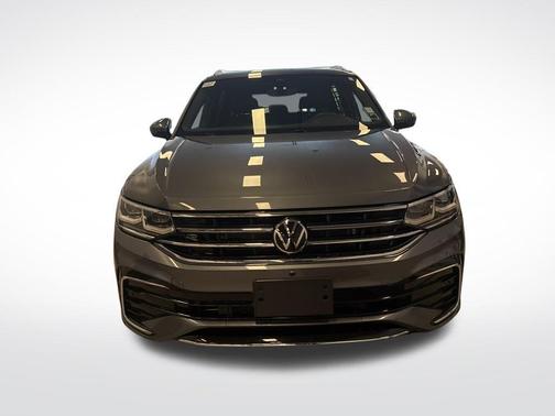 2023 Volkswagen Tiguan 2.0T SEL R-Line